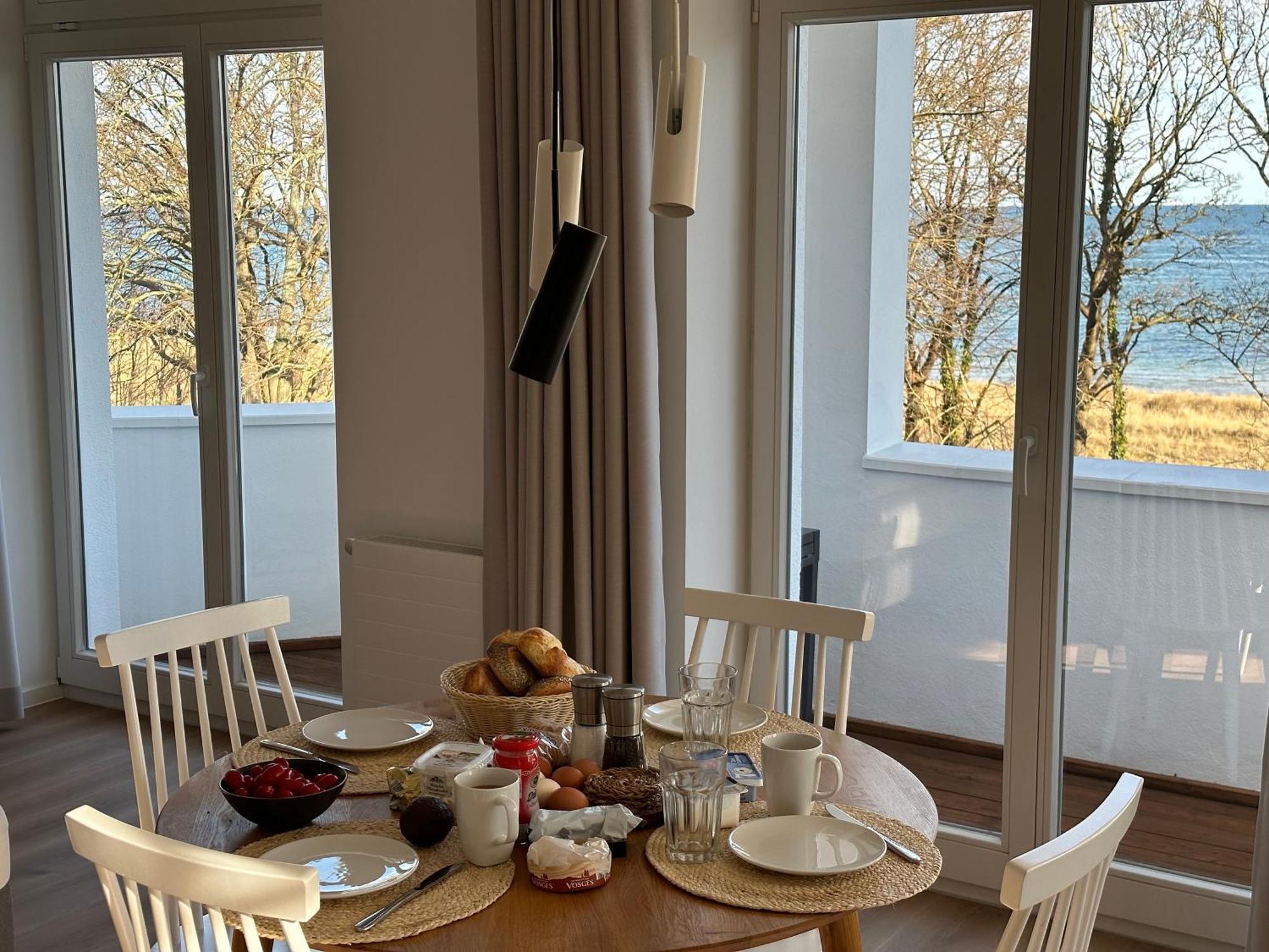 Design Trifft Ostsee - Miramare 29 Ostseeallee Apartment